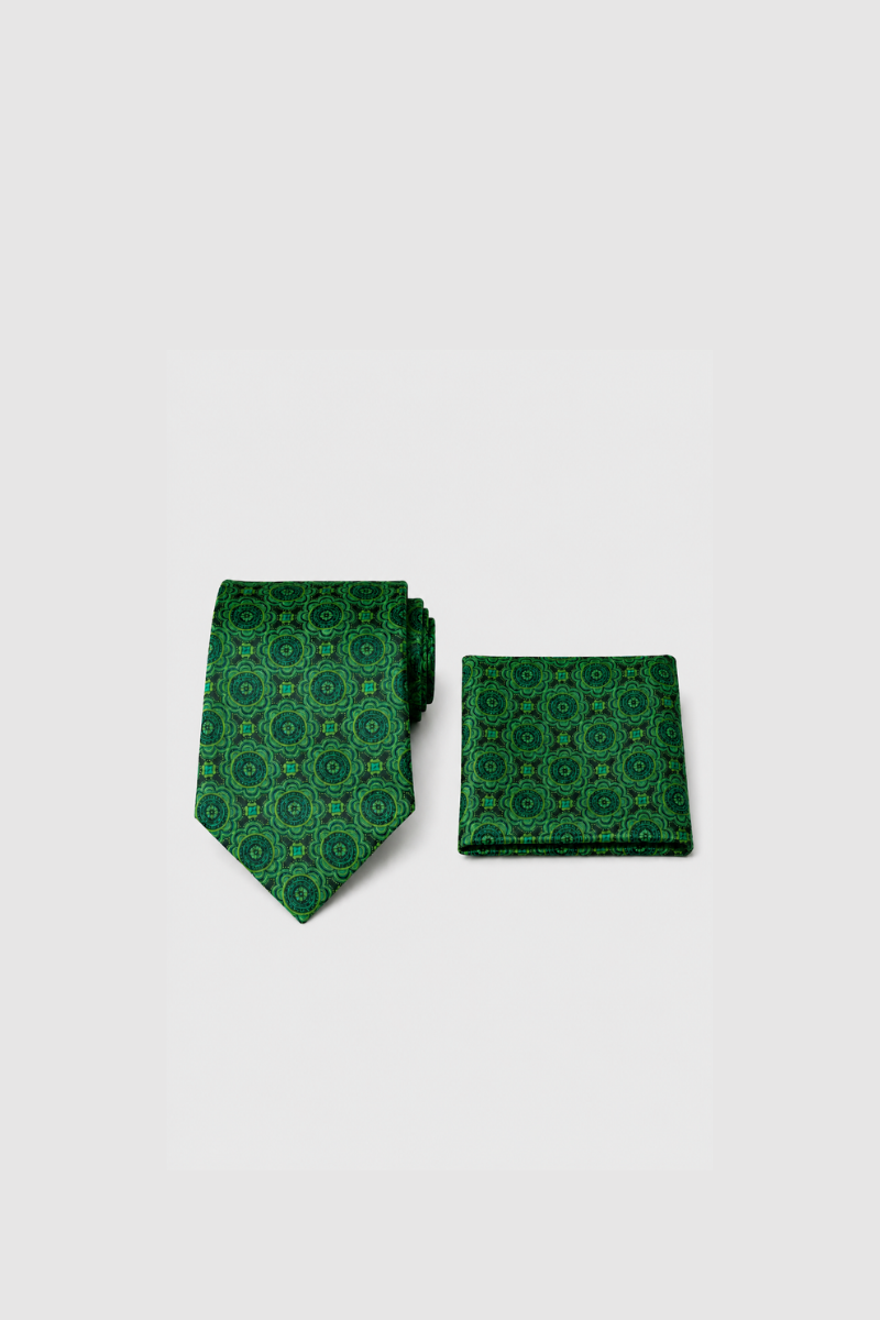 Tie 17