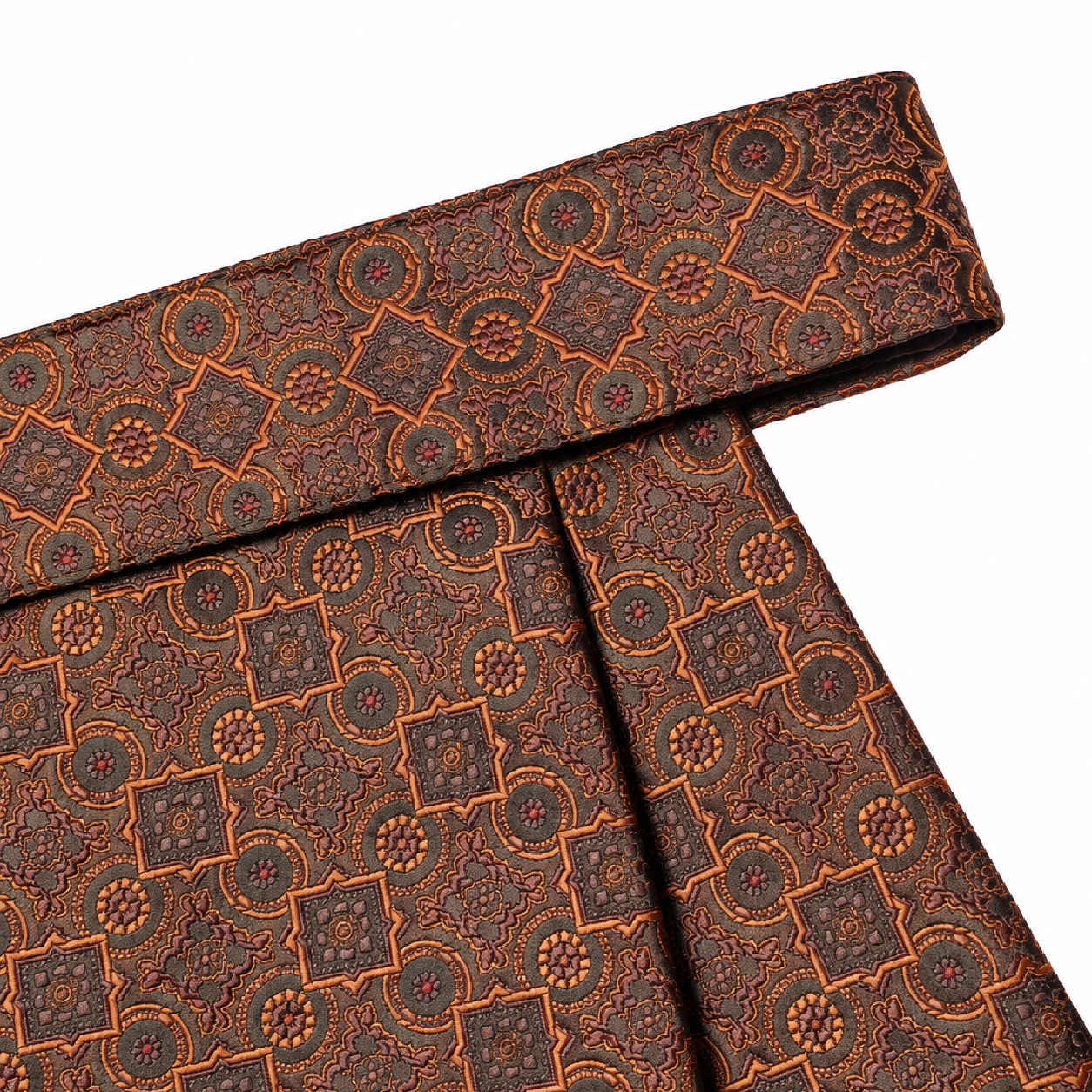CRAVAT AND POCKET SQUARE