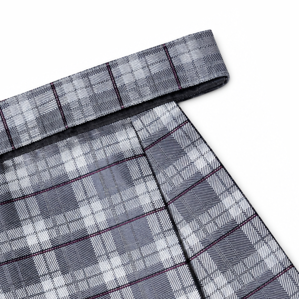 CRAVAT AND POCKET SQUARE