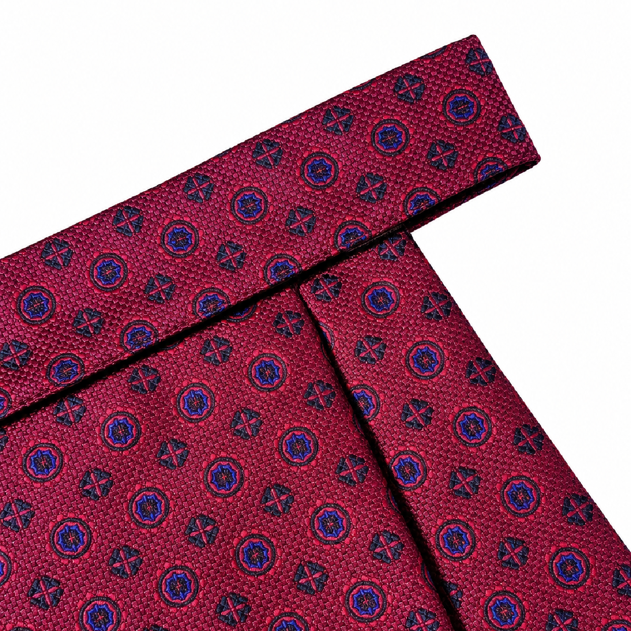 CRAVAT AND POCKET SQUARE