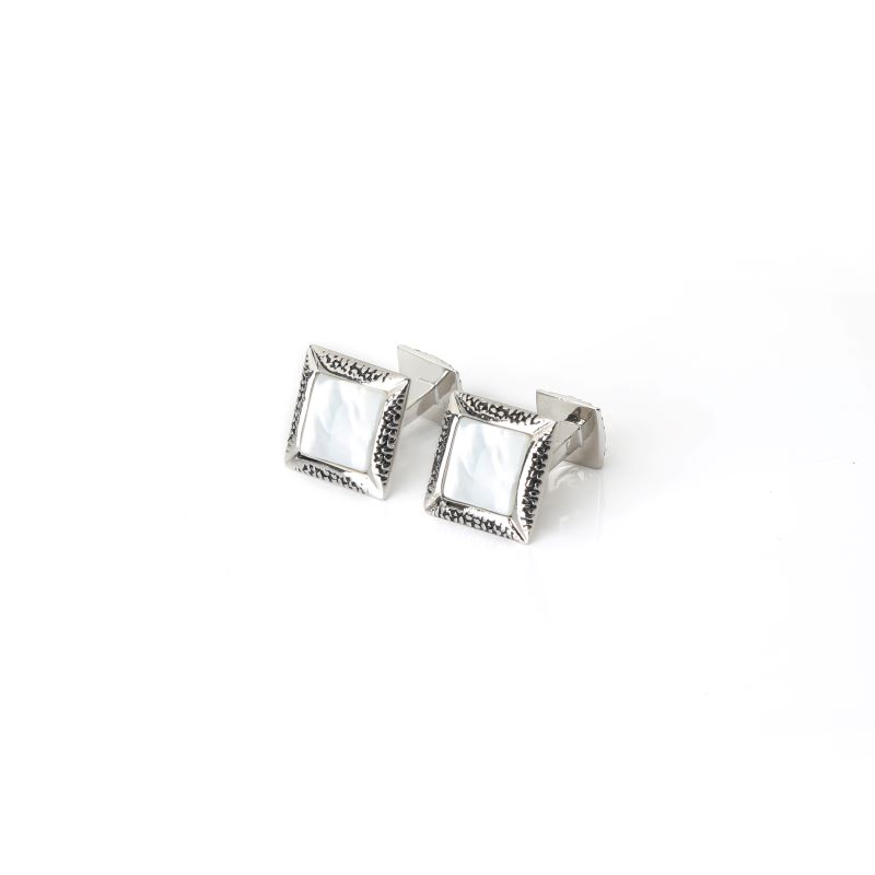 Cufflinks 544A3328