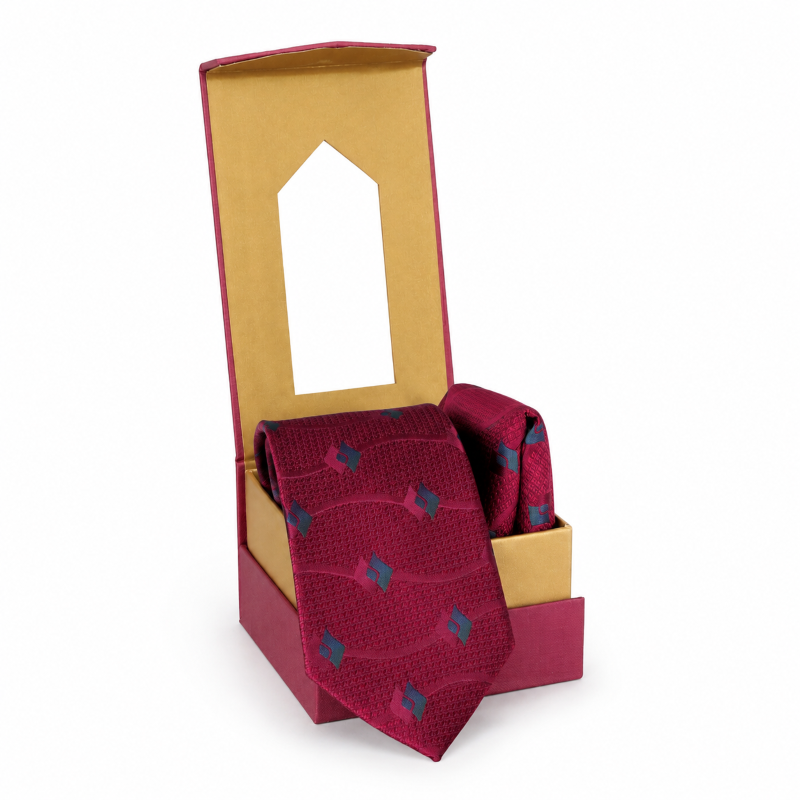 NECKTIE AND POCKET SQUARE